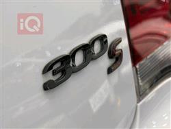 كرايسلر 300